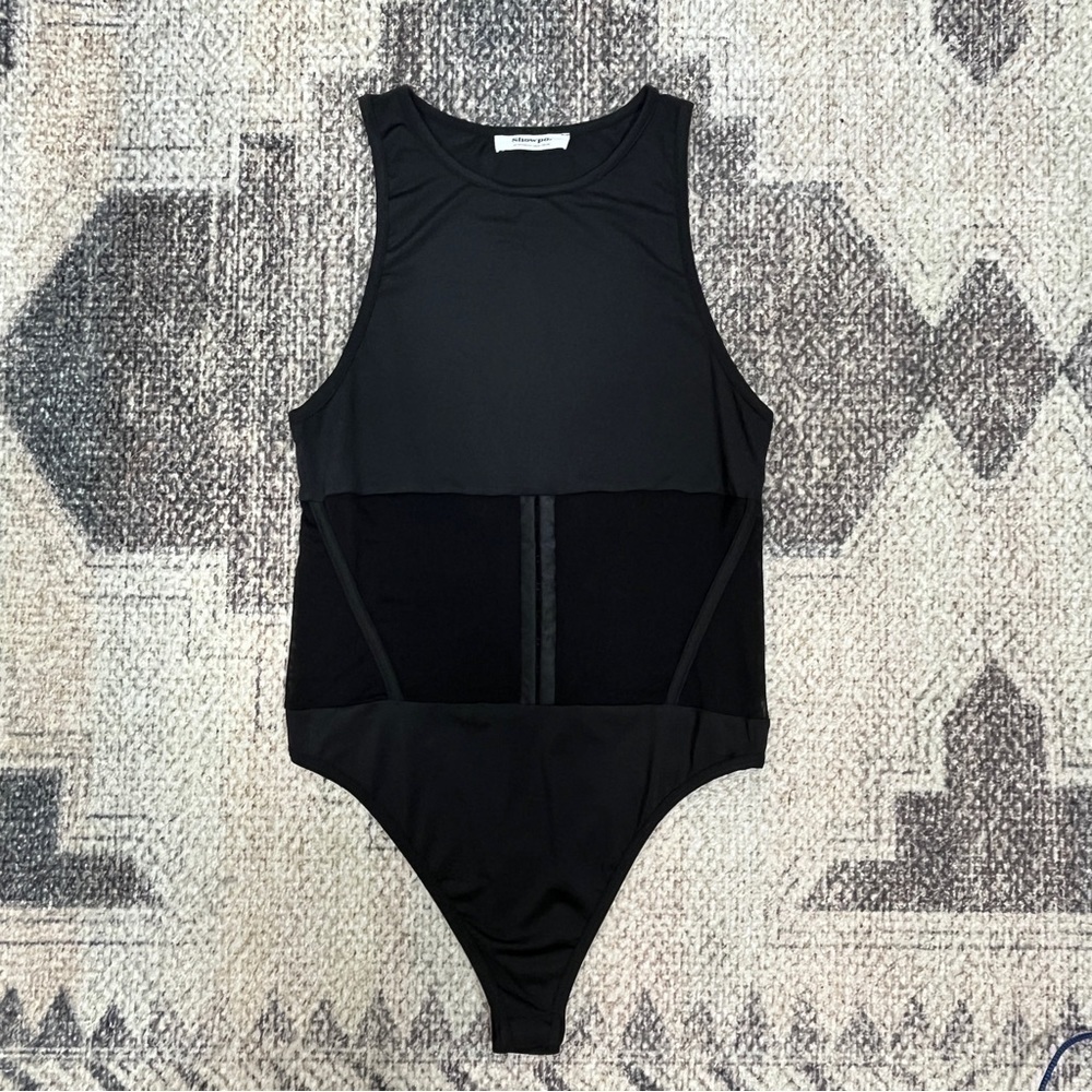 Showpo Erman Corset Waist Sleeveless Bodysuit. Black. Size 8. #712 - Picture 3 of 5